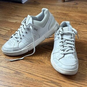 On Cloud Roger Light Gray Sneakers